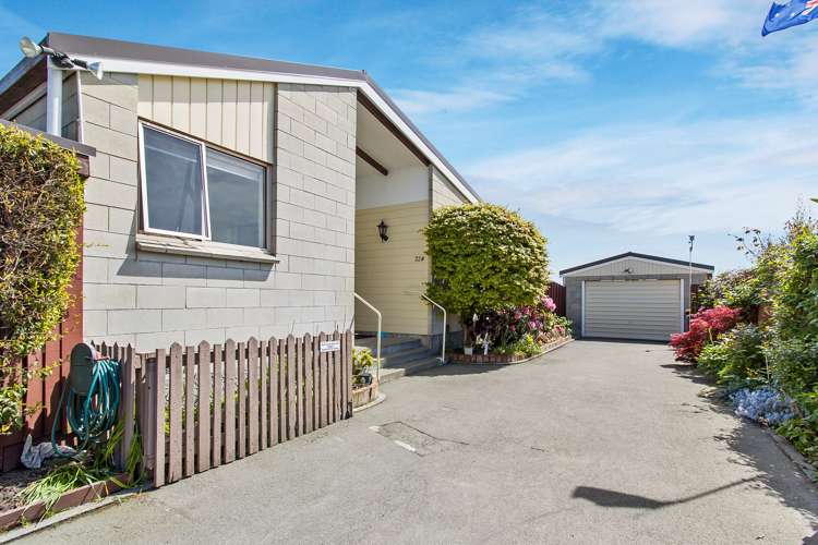 22b Avenue Road West End_23