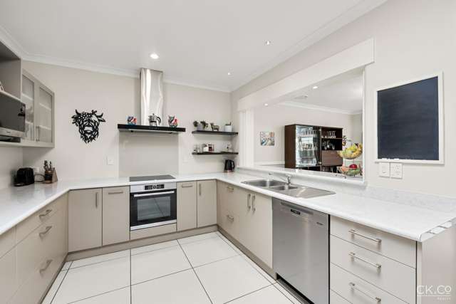 144 Riverside Drive Waiwhetu_2