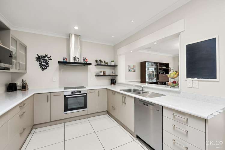 144 Riverside Drive Waiwhetu_1