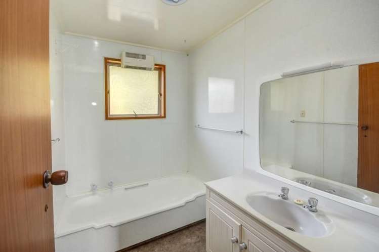 34 Clyde Street Mosgiel_11