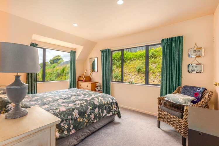 8b Pelorous Street Paparangi_8