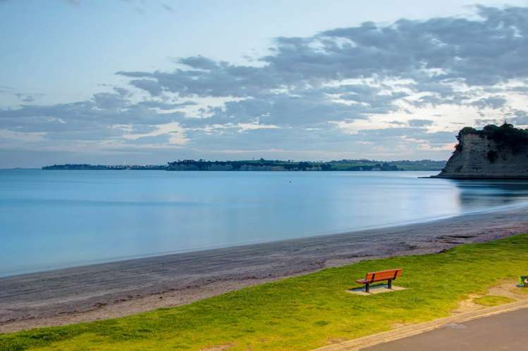 9 Arkles Strand Arkles Bay_11