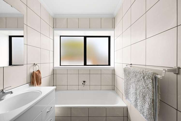 10 Macdiarmid Road Beerescourt_17