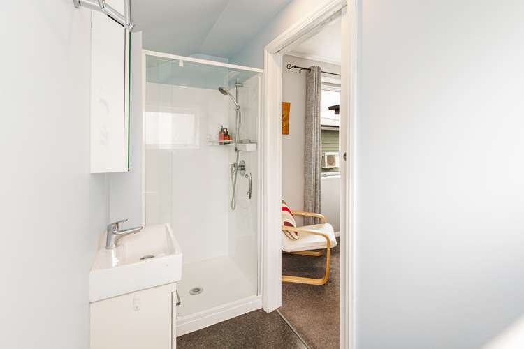 91 Don Buck Road Massey_16