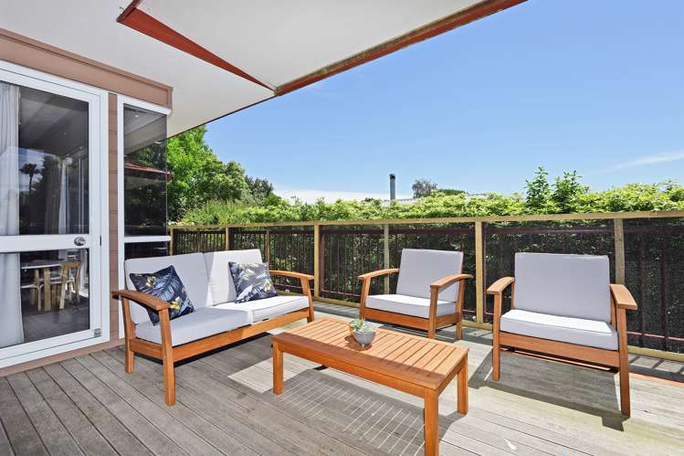31 Busby Hill Havelock North_6