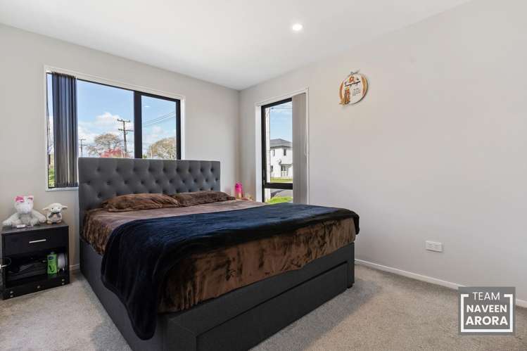 2 Whangamaru Way Papakura_6