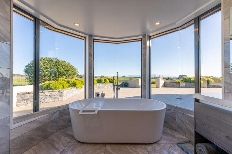 231 Pages Road Gleniti_32