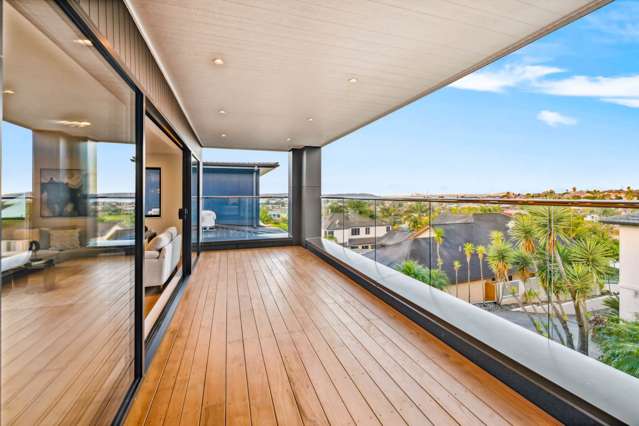 2/90 Picasso Drive West Harbour_1
