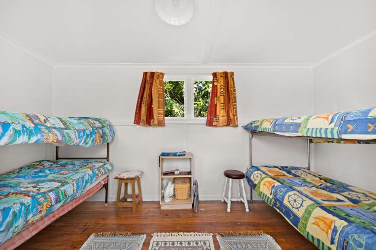 5 Guthrie Crescent Castlepoint_9