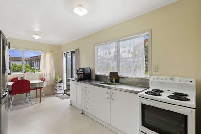 86 Finlayson Avenue Clendon Park_3