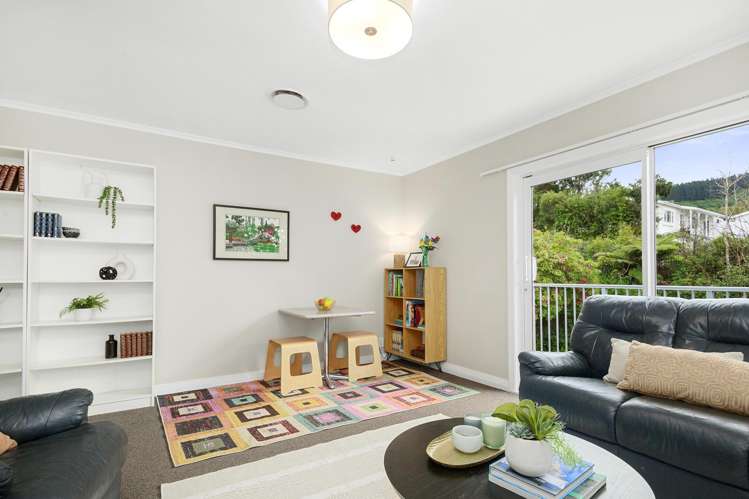 15 Ngatitoa Street Tawa_6