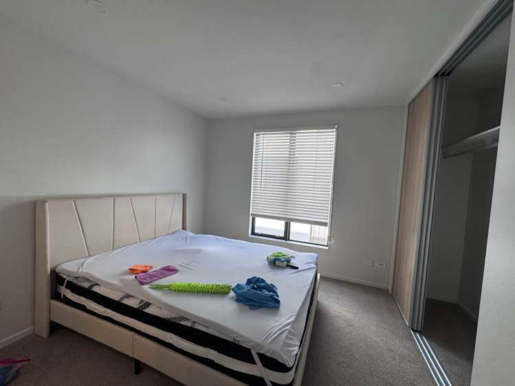 66/666B Great South Road_3