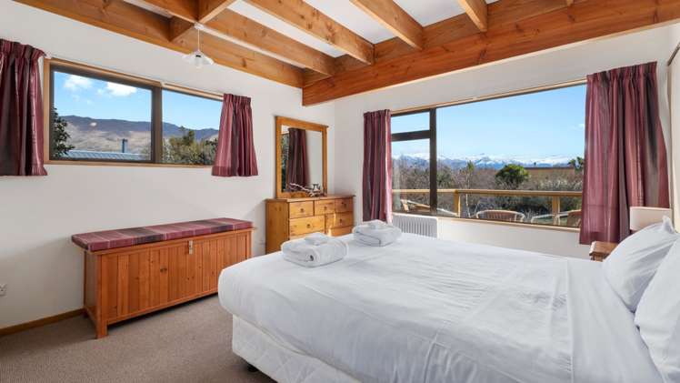 14 Mulberry Lane Wanaka_12