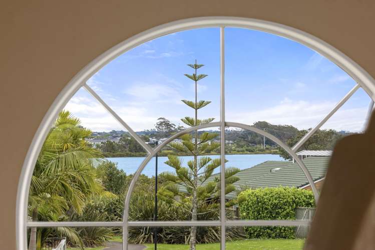 6 Settlers Grove Orewa_1