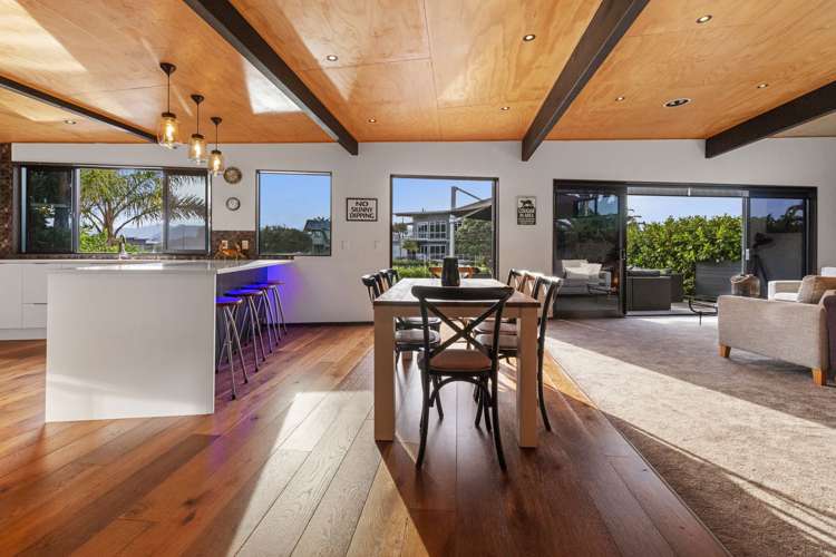 421 Waterways Parade Pauanui_10