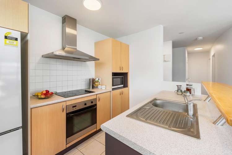 C2/30 Bute Road Browns Bay_7