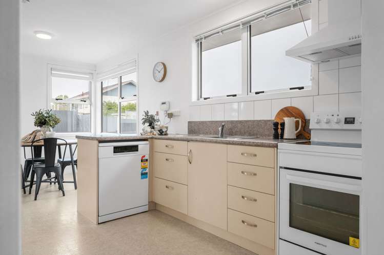 28 Hyde Avenue Nawton_3