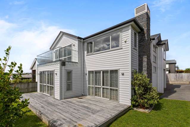 20 Bearing Parade Long Bay_1