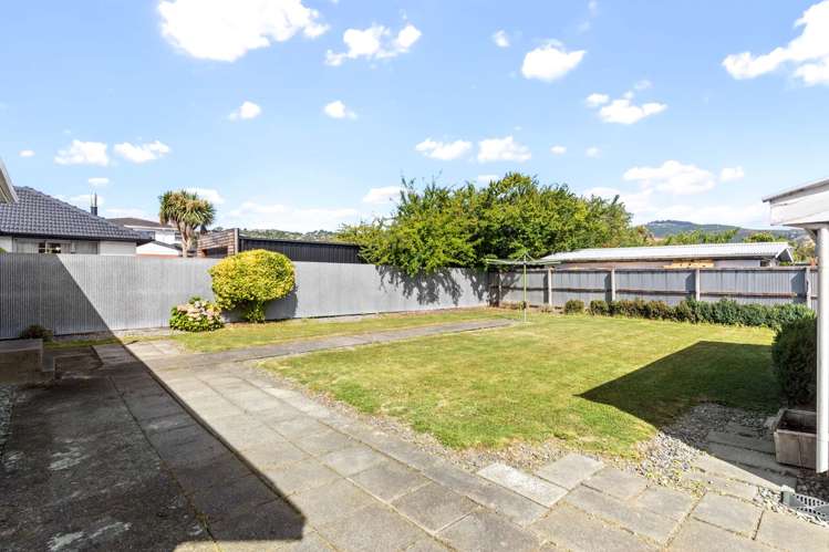 27 Hurunui Street Cracroft_24