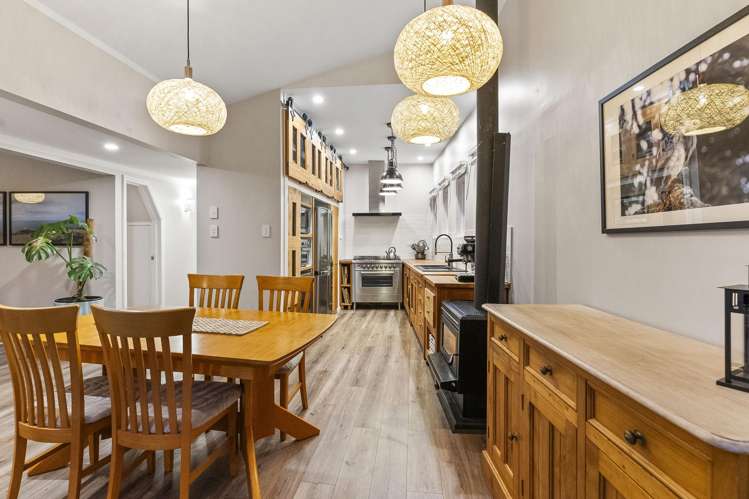 2/5A Dakota Avenue_5