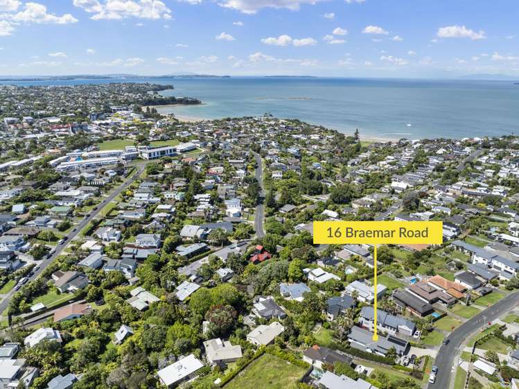 16 Braemar Road Rothesay Bay_19