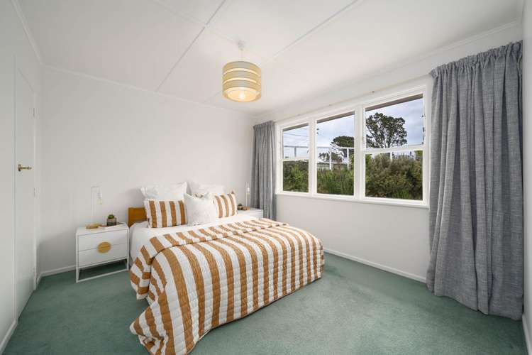 189 Helston Road Paparangi_9