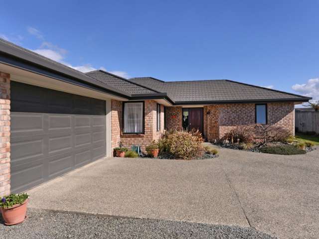 31 Hollybush Drive Brightwater_1