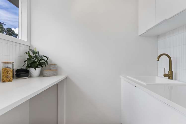 239 Rangatira Road Beach Haven_9