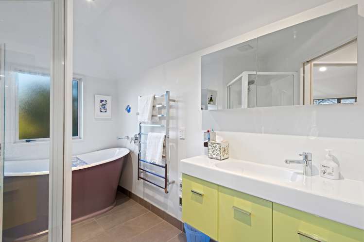 7 Douglas Street Lincoln_26