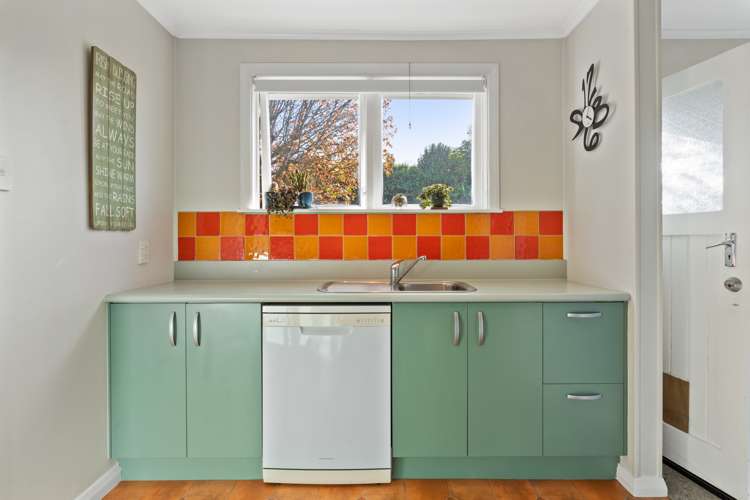 29 Weybridge Crescent Glen Innes_11