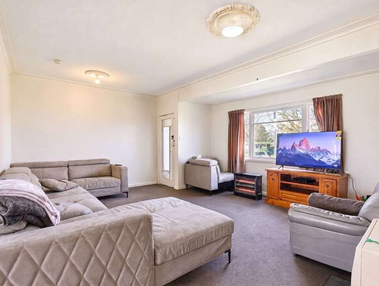 71 Bader Street_5