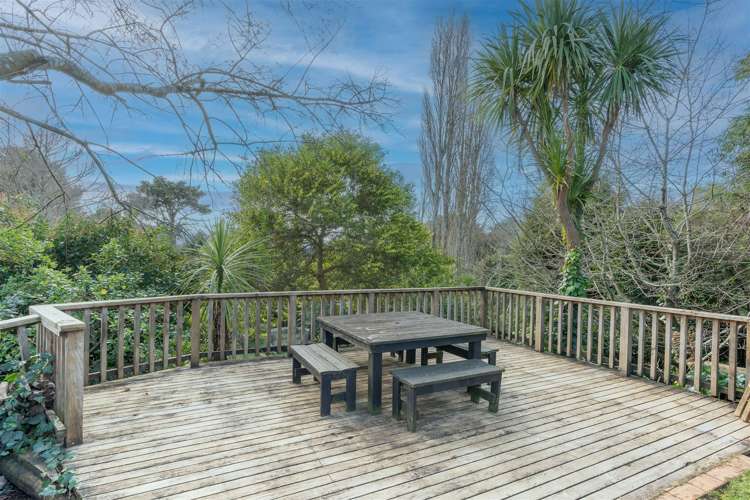 24 Tudor Crescent Chedworth_3