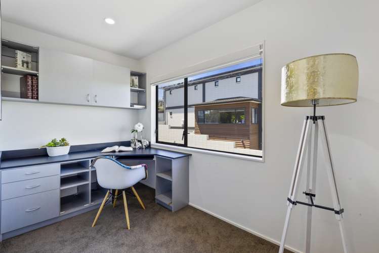 1/11 Seaview Road Castor Bay_15