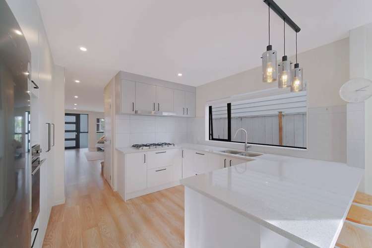 18 Whakatupu Road Flat Bush_3