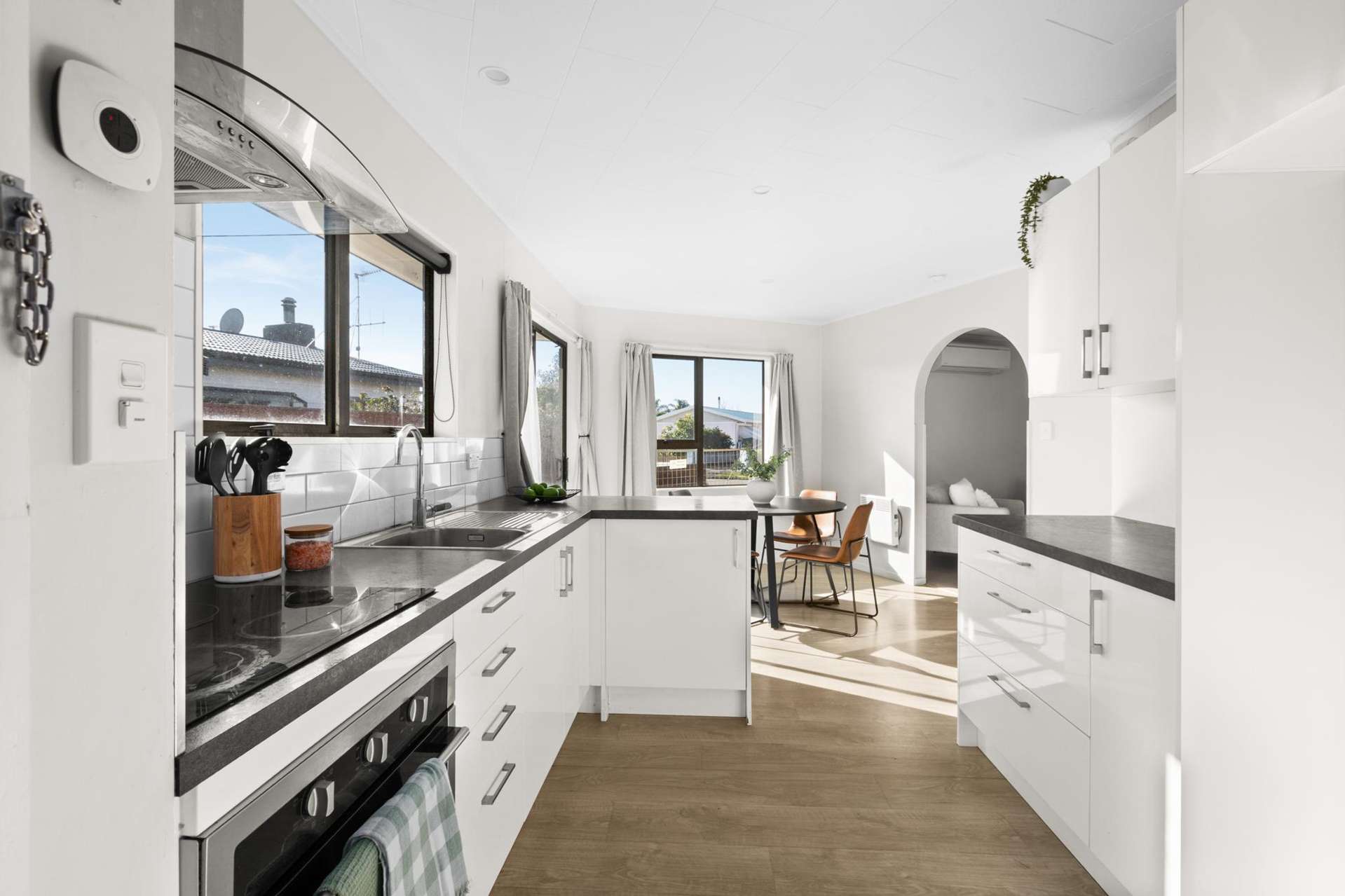 27 Elliott Street Taradale_0