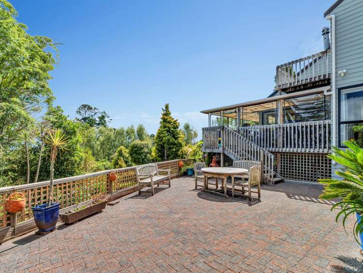11 North Way Titirangi_28