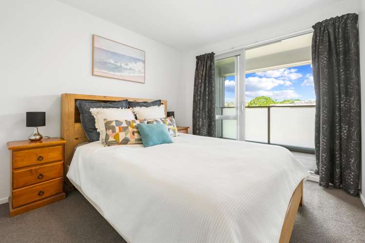 C2/30 Bute Road Browns Bay_8