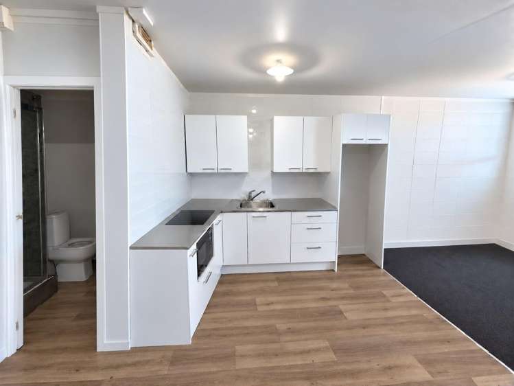  2/469 Dominion Road Mount Eden_3