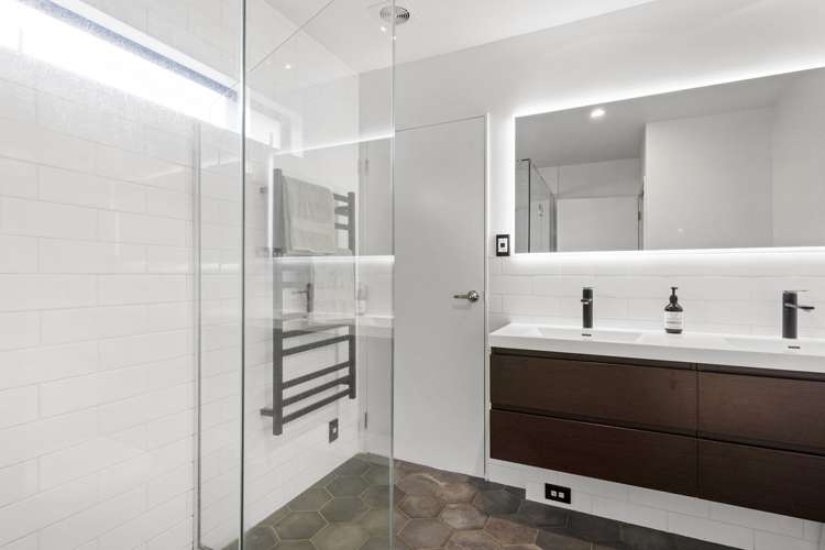 18a Cottam Grove Northcross_10