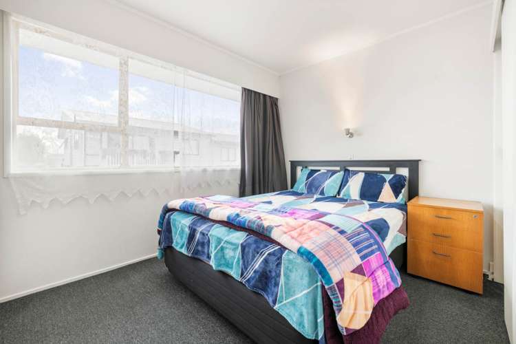 2/1 Halsey Road Manurewa_6