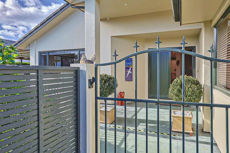 10 Park Lane Greenmeadows_22