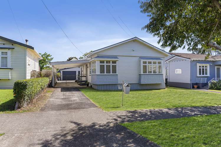 16 Linwood Avenue Mount Albert_23