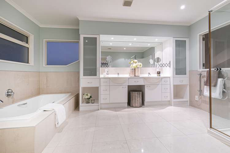 18 Fishermans Cove Army Bay_25