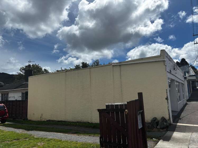 134-136 Main Road Wainuiomata_5