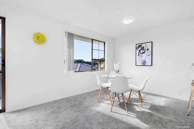 26 Glen Close Glen Eden_8