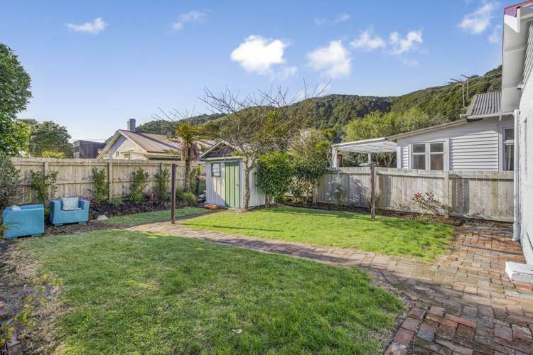 24 Kauri Street Eastbourne_13