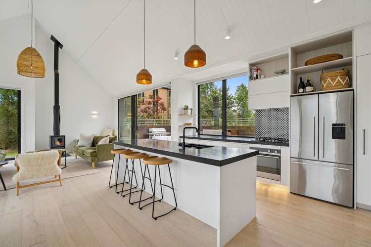1 Torridon Court Jacks Point_2