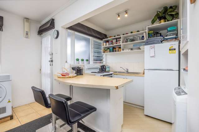 4/373 Khyber Pass Road Newmarket_4