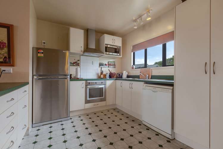 7 Magnolia Drive Cable Bay_7