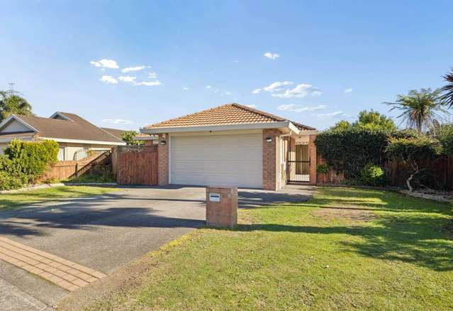 Brick and Tile 3-Bedroom Home in Takanini